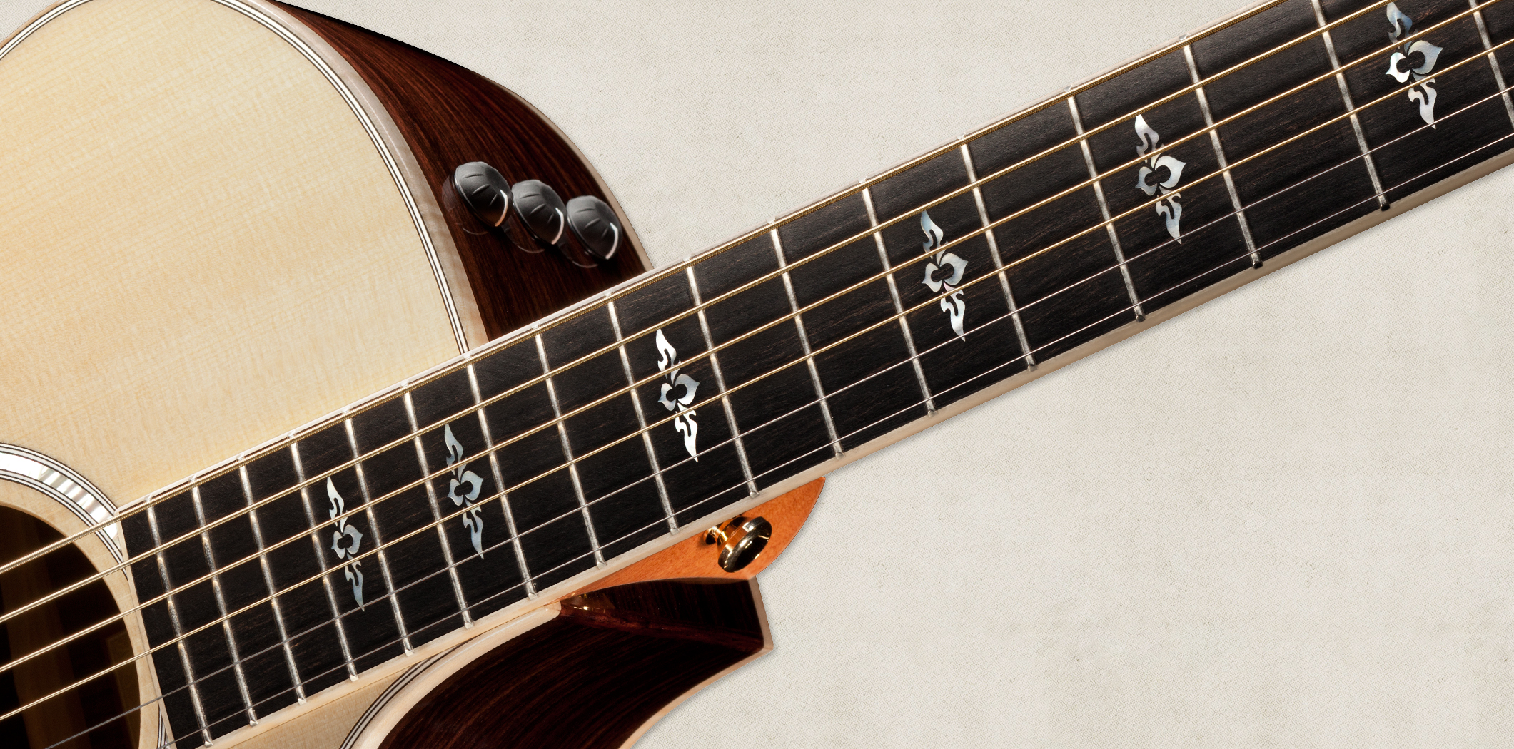 Reader Interactions Córdoba guitars are designed in the Spanish tradition — resonant, lightweight and handmade. Varying from 1/4 to full size and with many color, tonewood, style and cutaway/electric options, your dream nylon string guitar is just a click away.
